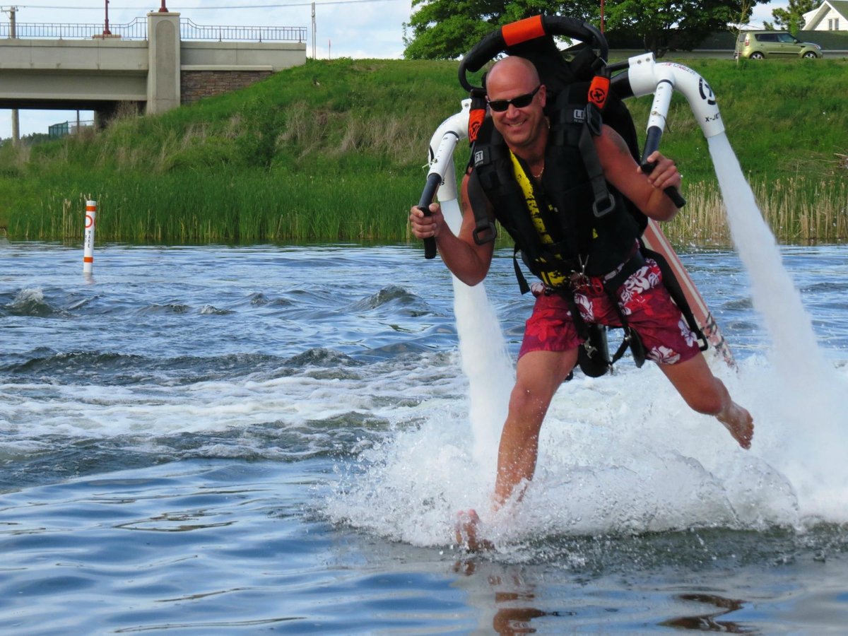 Water-propelled jetpack hits the market for $99,500 (w/ video)