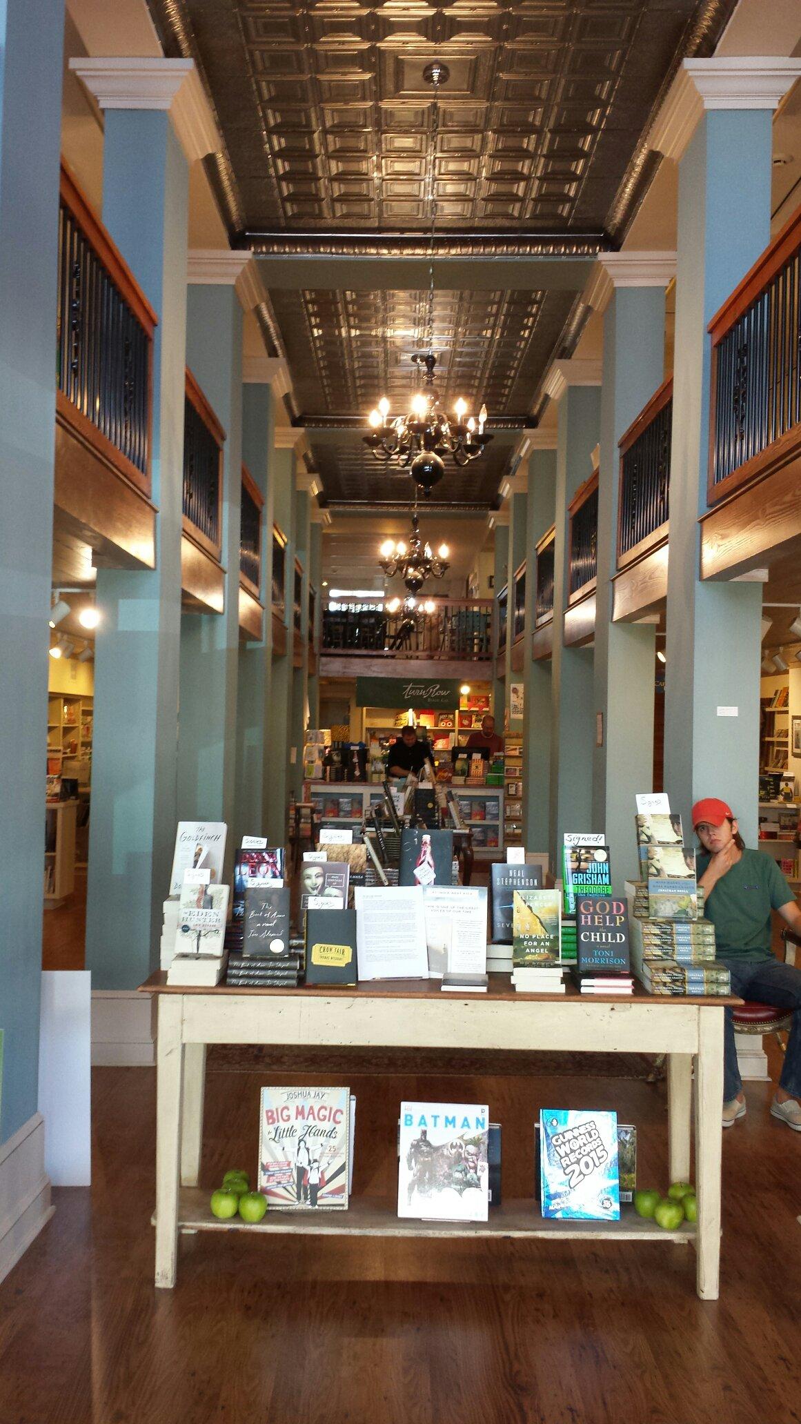 TURNROW BOOK COMPANY (Greenwood): Ce Qu'il Faut Savoir Pour Votre ...