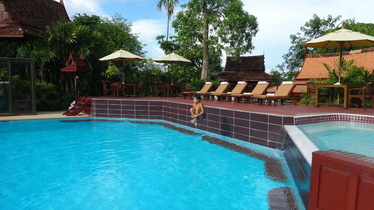 Sugar Hut Resort, hotel em Pattaya