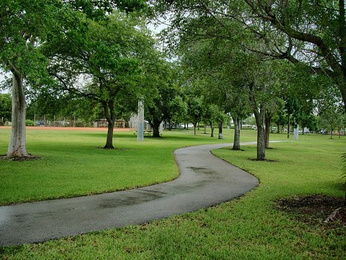 Nice new park, center field statues are ugly! - Review of LoanDepot Park,  Miami, FL - Tripadvisor