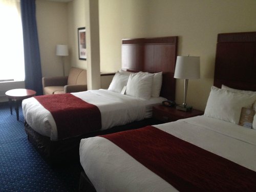 Comfort Suites Outlet Center - Updated Prices, Reviews & Photos