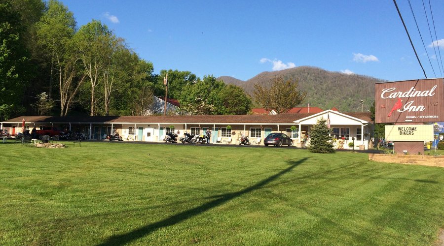 Maggie Valley Cardinal Inn