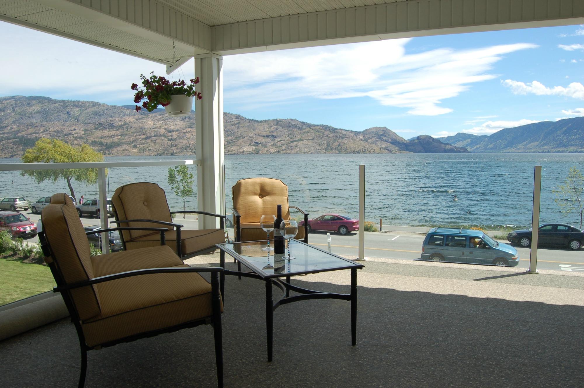 BEACH WALK INN BED & BREAKFAST - B&B Reviews (Peachland, Okanagan Valley)