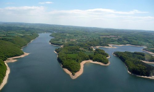 Lac de Saint Etienne Cantalès
