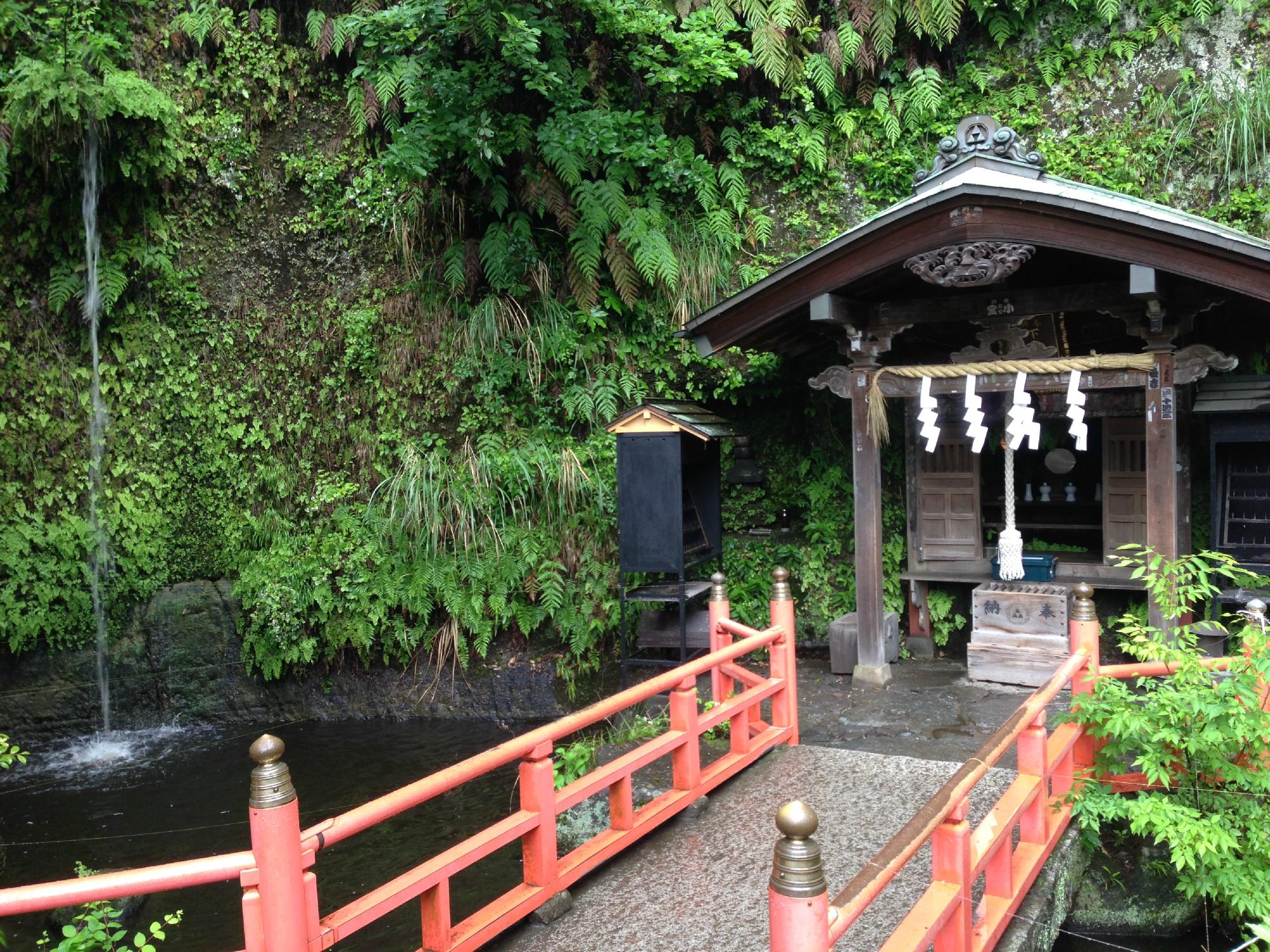 Grave of Minamotono Sanetomo・Hojo Masako, Kamakura