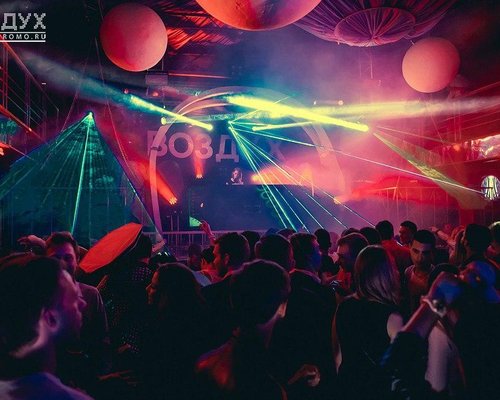 St Petersburg Nightclubs  6 Cool Night Clubs to Try Out