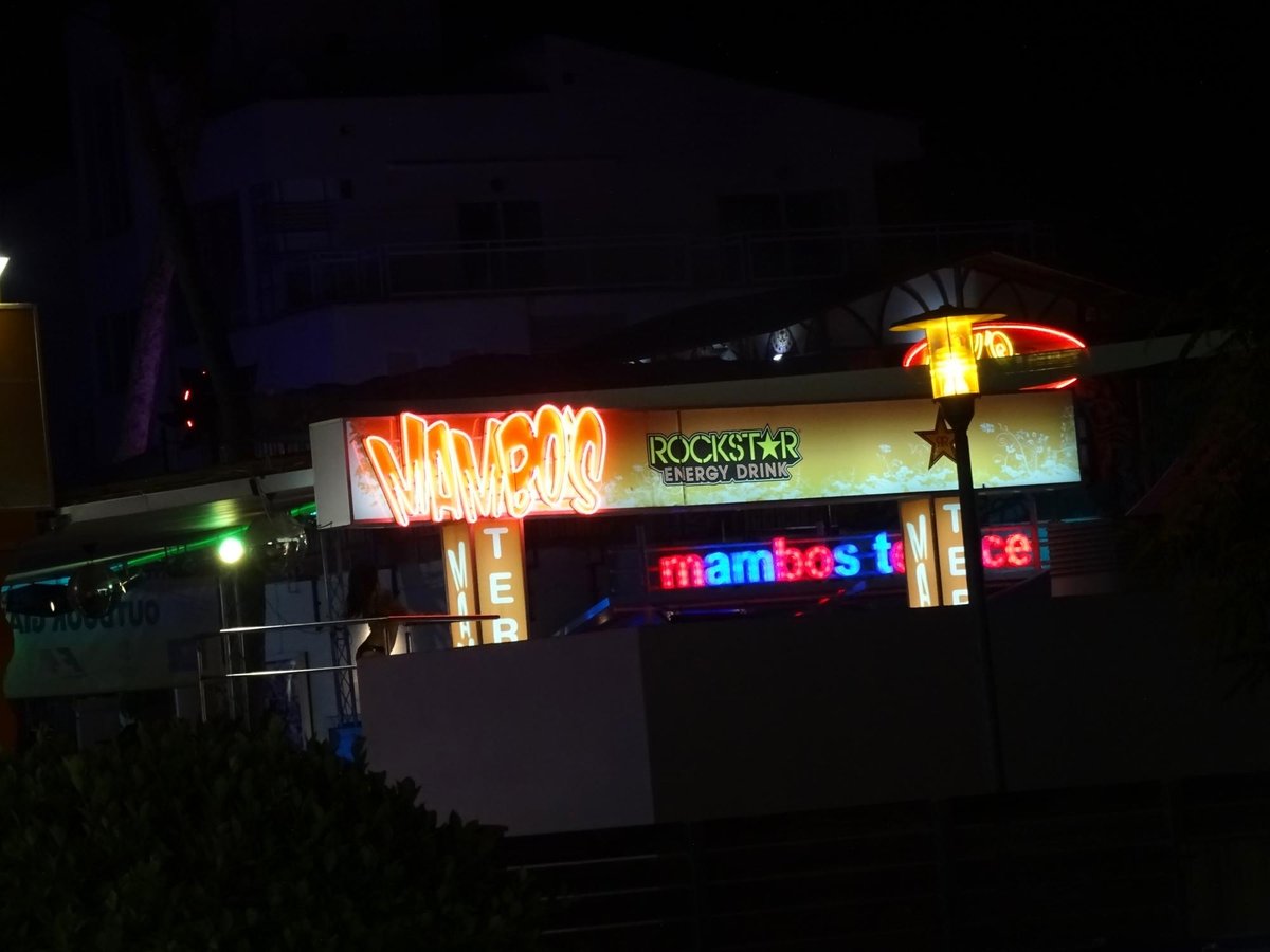 Mambo's Bar & Nightclub - Official Page