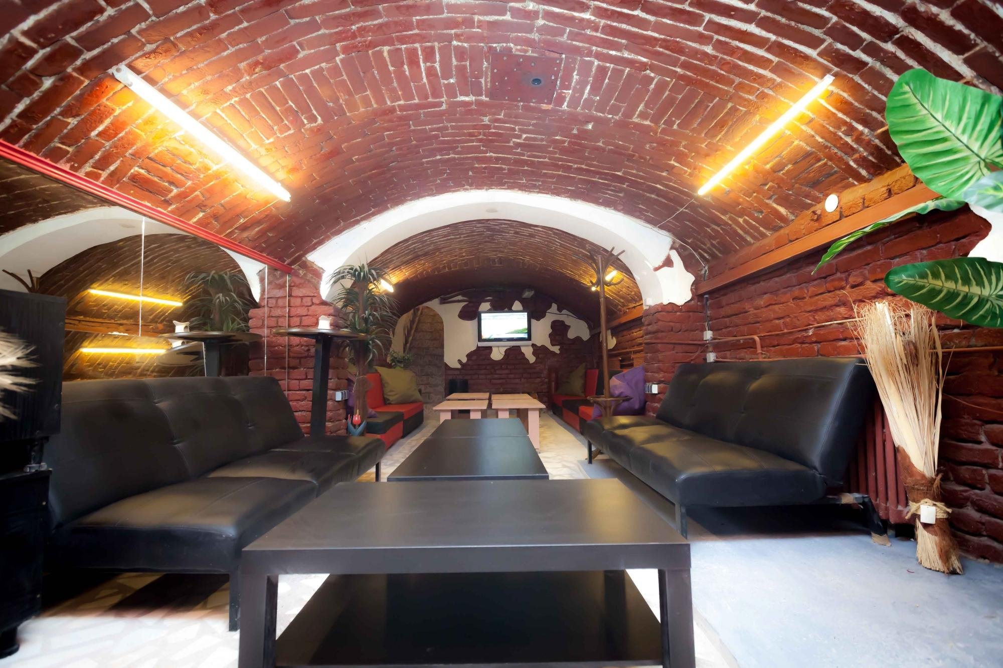 Puzzle Hostel by null