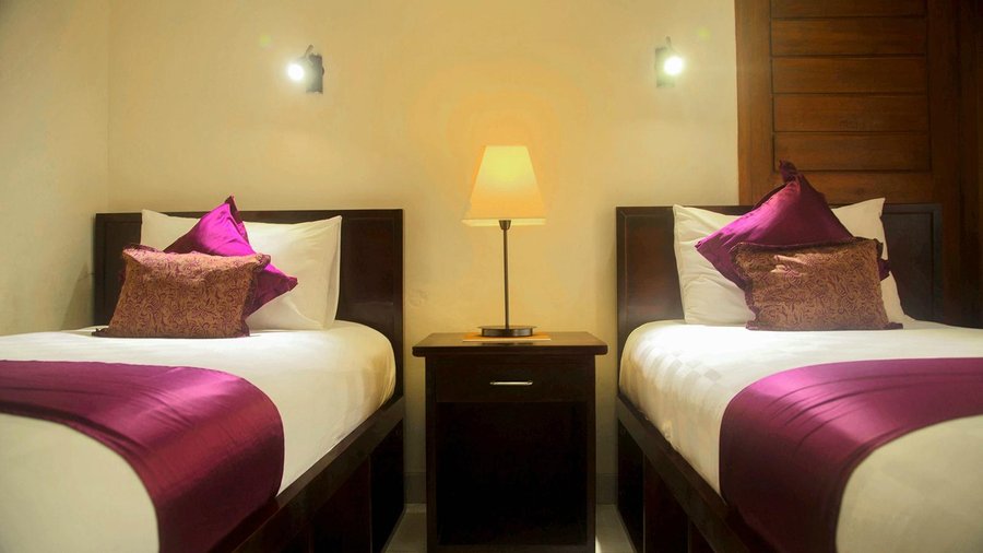Standard Suite Twin Bed
