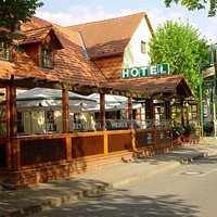 Aussenansicht mit Terasse