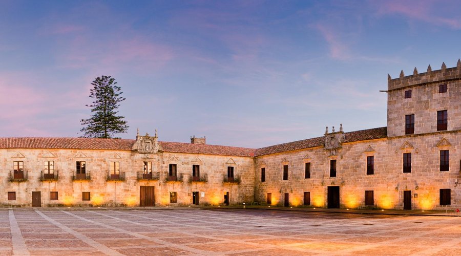 Plaza de Fefiñans
