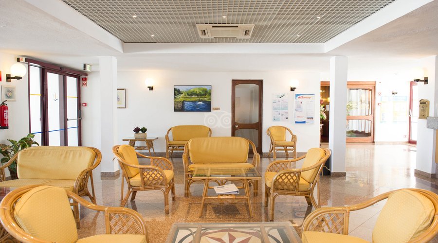 Reception at the Hotel Apartmento do Golfe