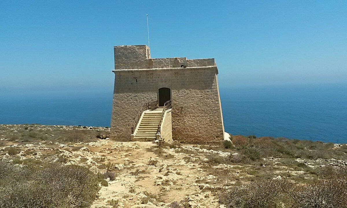 Isopu Tower (Nadur) - All You Need to Know BEFORE You Go