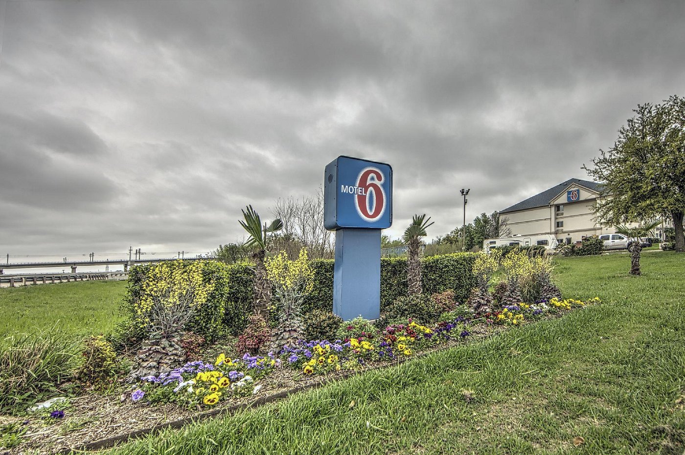 MOTEL 6 DALLAS NORTHWEST Prices Hotel Reviews TX motel-6-dallas-northwest-prices-hotel-reviews-tx
