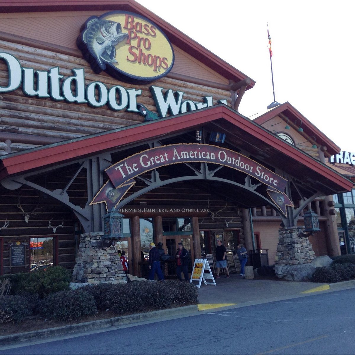 trui fascisme Verouderd Bass Pro Shops Outdoor World (Lawrenceville) - 2022 All You Need to Know  BEFORE You Go (with Photos) - Tripadvisor