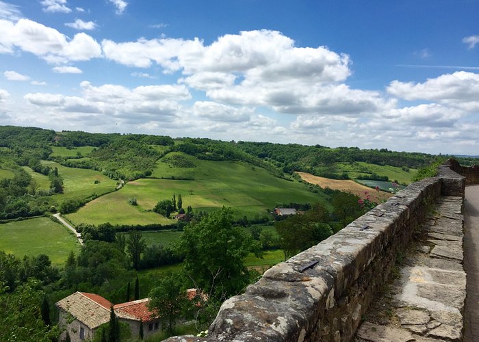 Cordes-sur-Ciel - another view from the walls