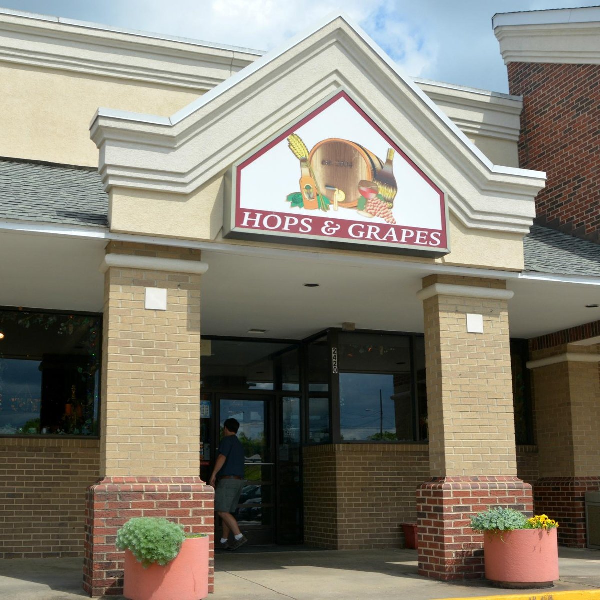 Hops and Grapes (Hickory) All You Need to Know BEFORE You Go