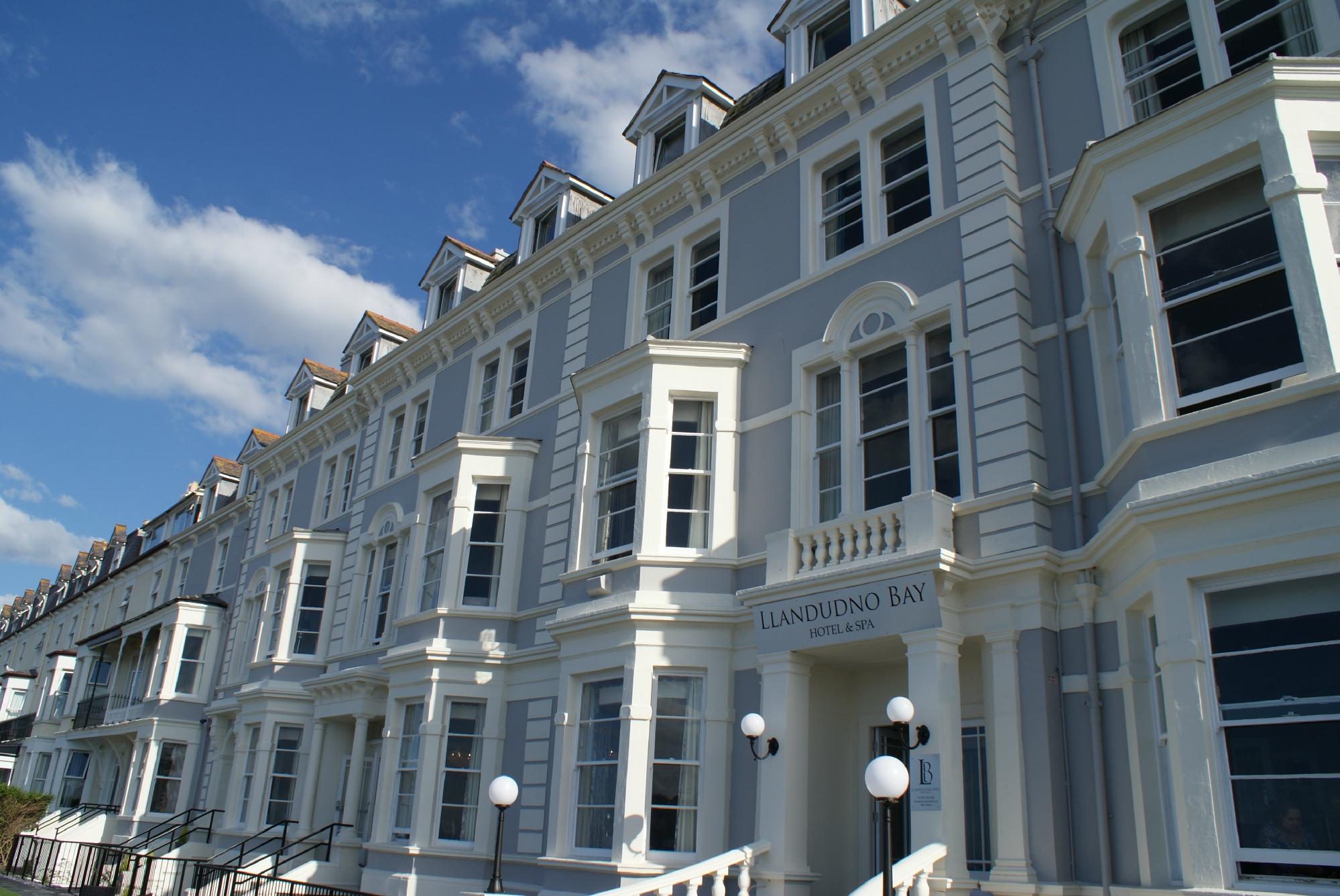 LLANDUDNO BAY HOTEL - Updated 2022 Reviews, Price Comparison