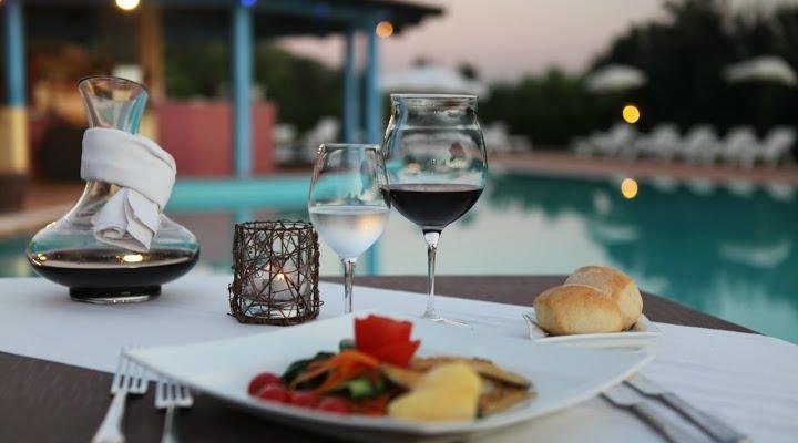 Pool Restaurant Il Mirto