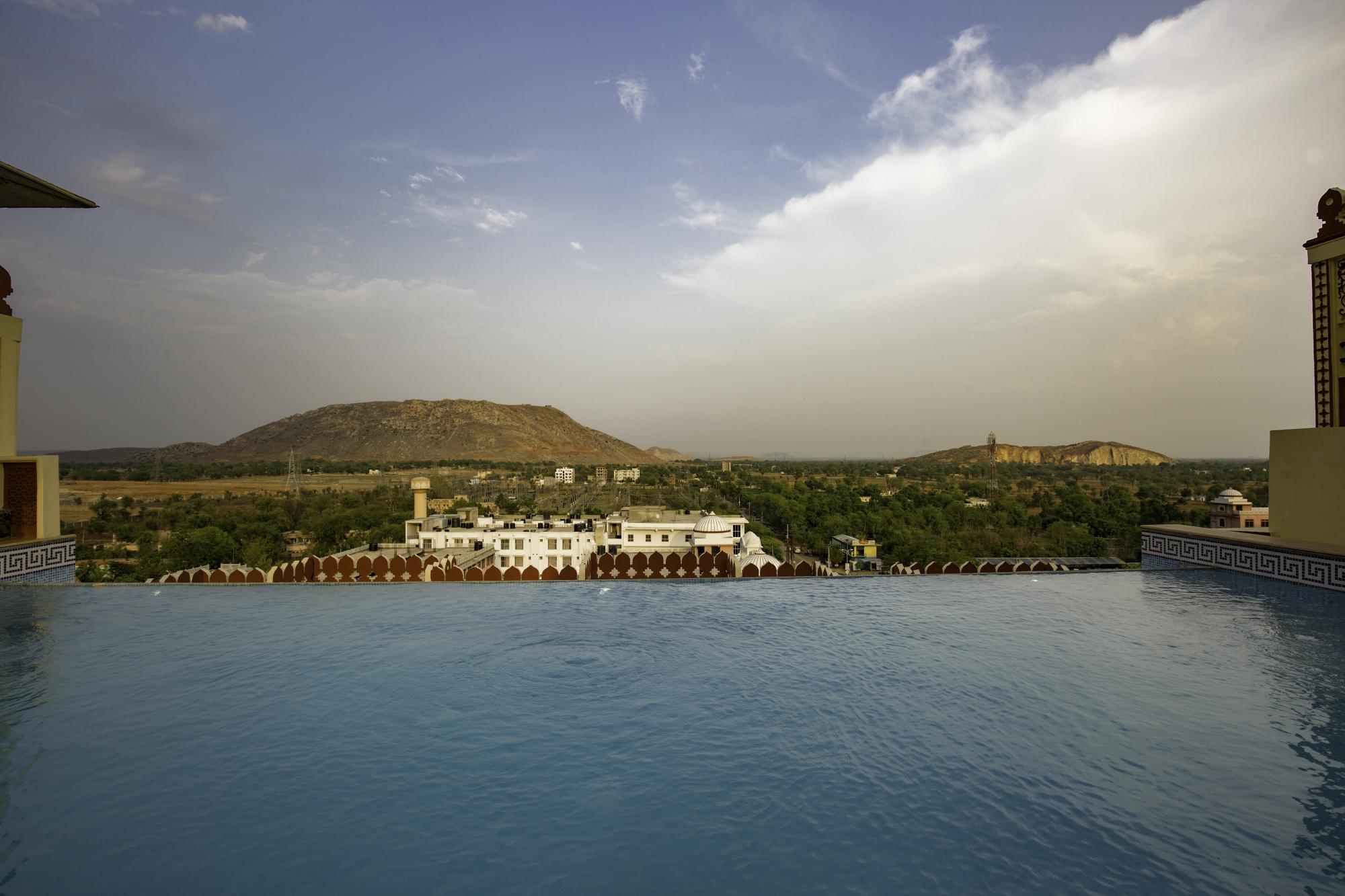 Hotel photo 16 of Umaid Haveli Hotel and Resorts.