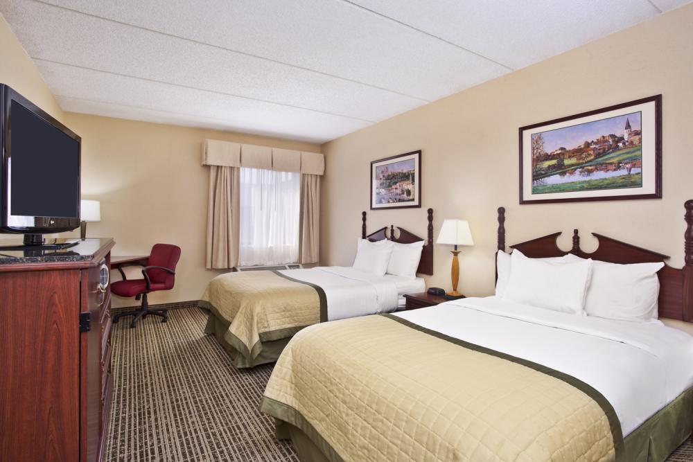 Hotel photo 50 of Baymont by Wyndham Knoxville/Cedar Bluff.