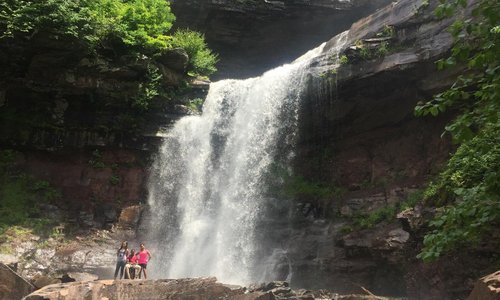 Absolutely amazing experience. Great hike. The water felt great and everyone who visits is very 