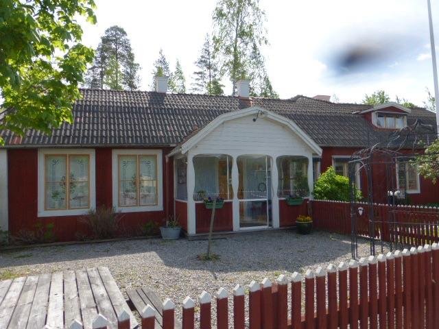 BROSTUGANS BED & BREAKFAST - B&B Reviews (Jarvso, Sweden)