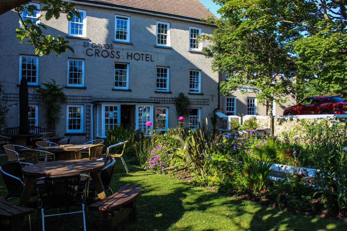 ST. DAVIDS CROSS HOTEL - Updated 2022 Prices & Reviews (Wales)