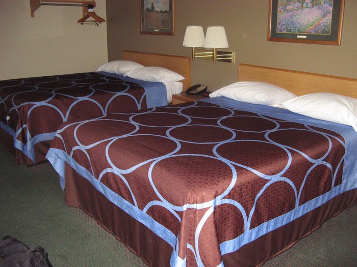 Northwoods Inn & Suites Rooms: Pictures & Reviews - Tripadvisor