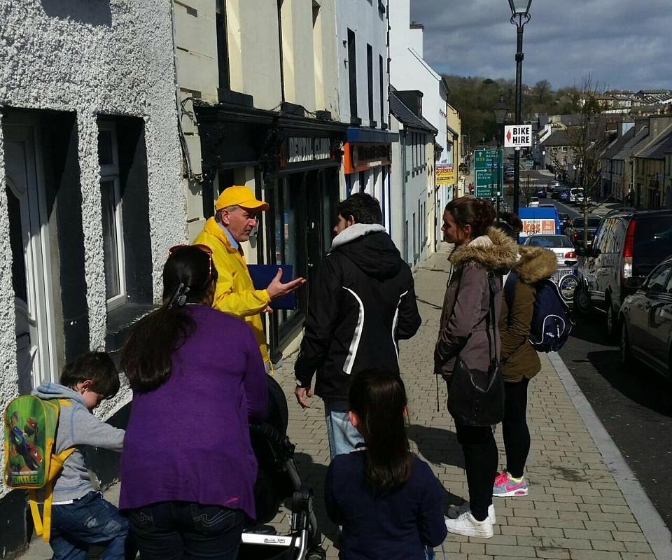 walking tours westport