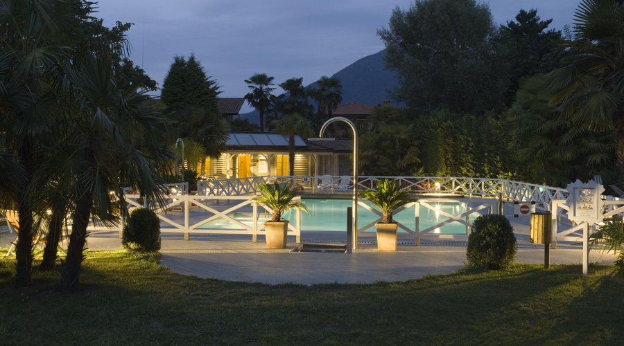 swimmingpool