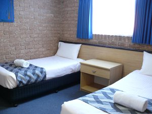 Room & Suite