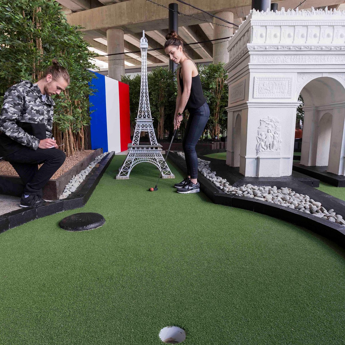 Around the World Mini Golf 오클랜드 중심가 Around the World Mini Golf의 리뷰 Around the World Mini Golf 오클랜드 중심가 Around the World Mini Golf의 리뷰