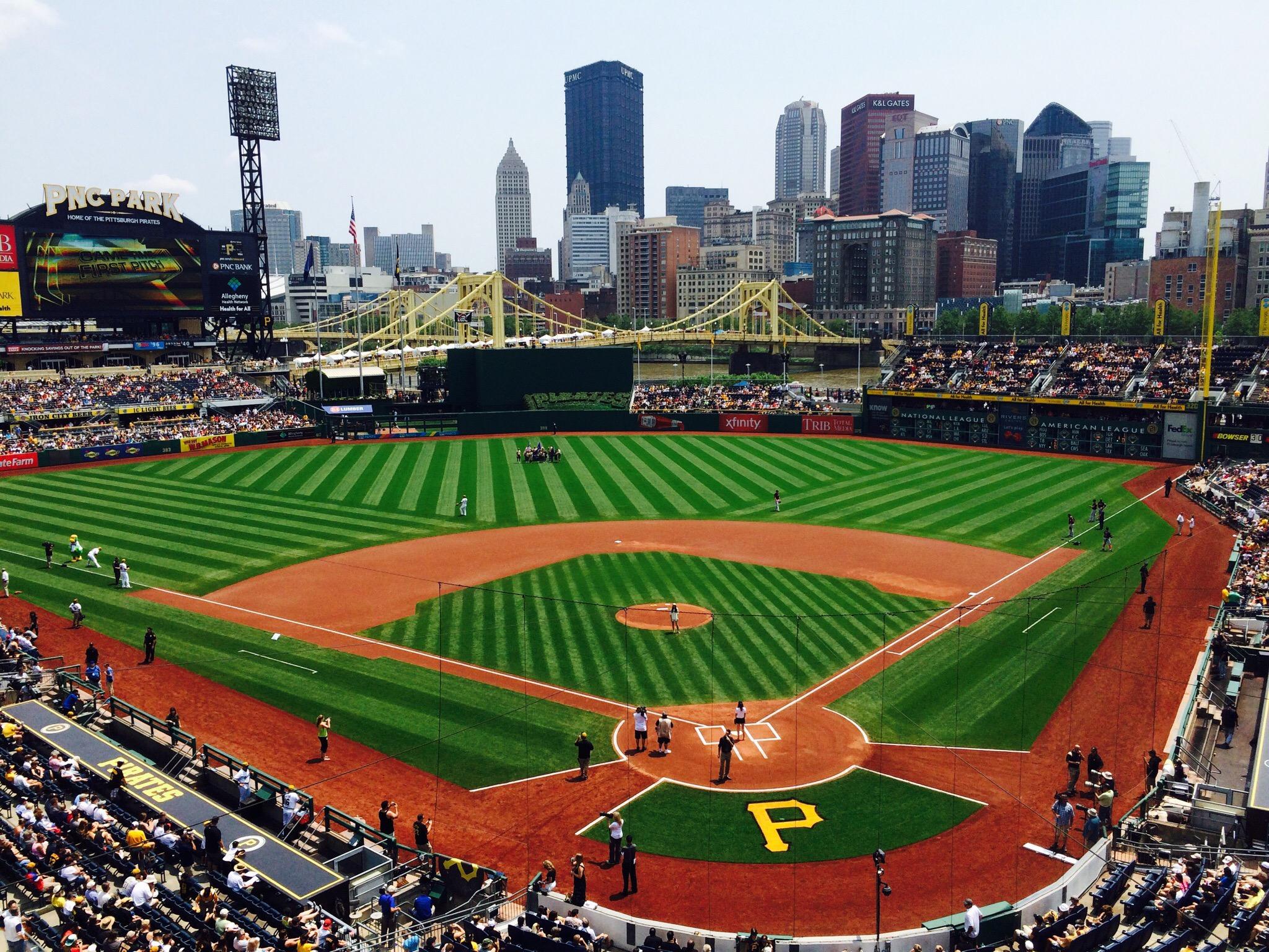 PNC Park Pittsburgh PA Omd Men Tripadvisor   Photo0jpg 