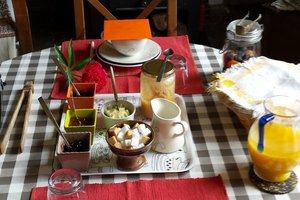 用餐 