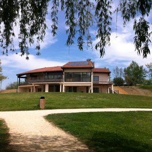 La maison de la Lône, vue de l'espace détente