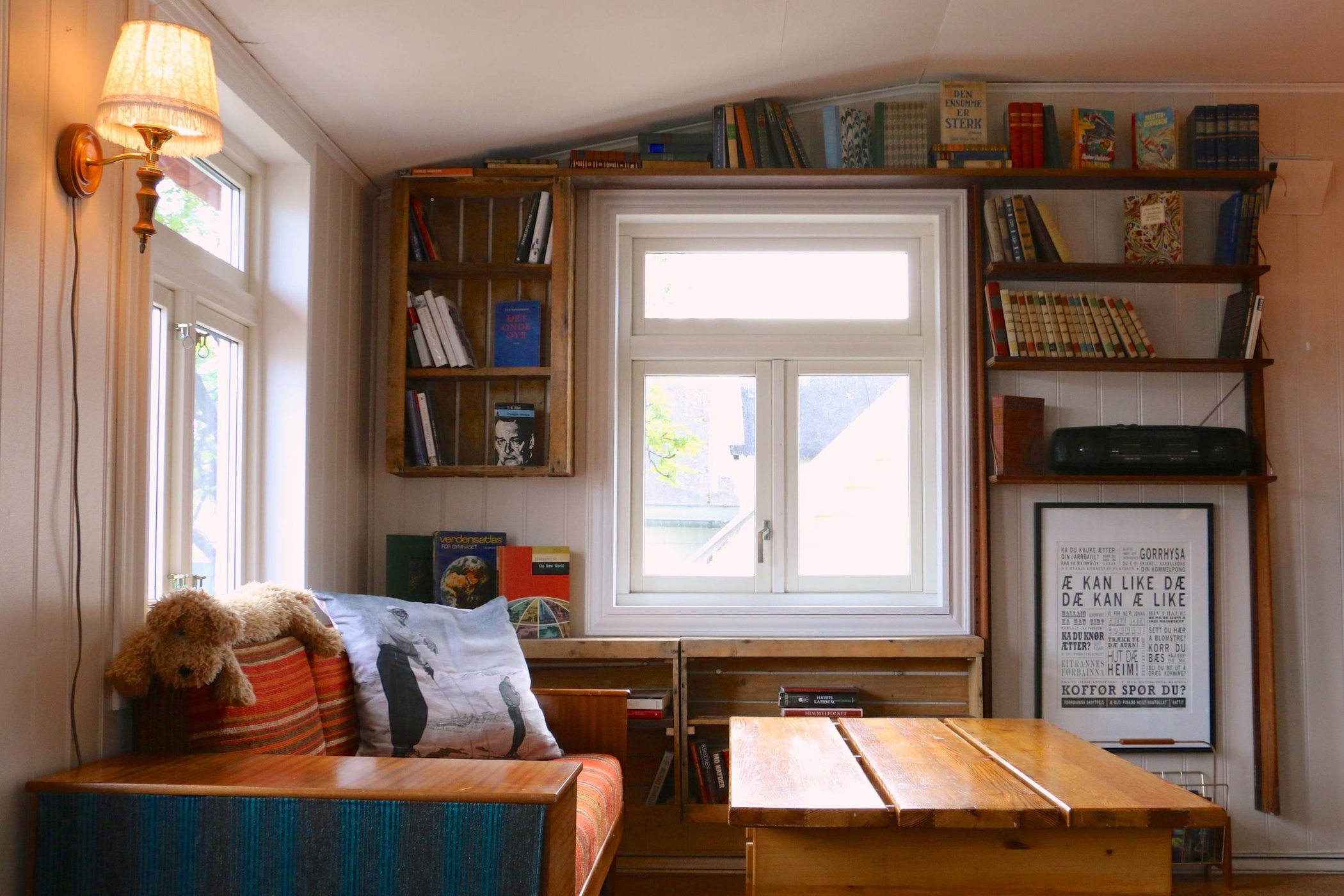 Tromsø Bed & Books by null