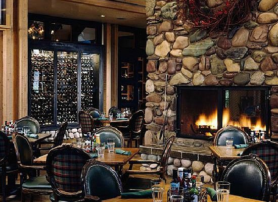 Logan's Bar & Grill
