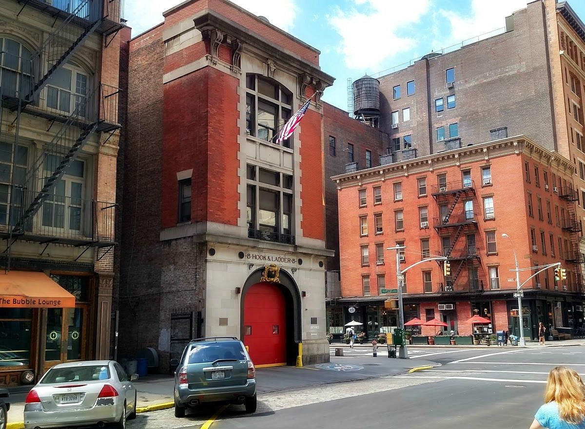 Comment visiter une caserne de pompiers à New York ? - Bons Plans Voyage  New York