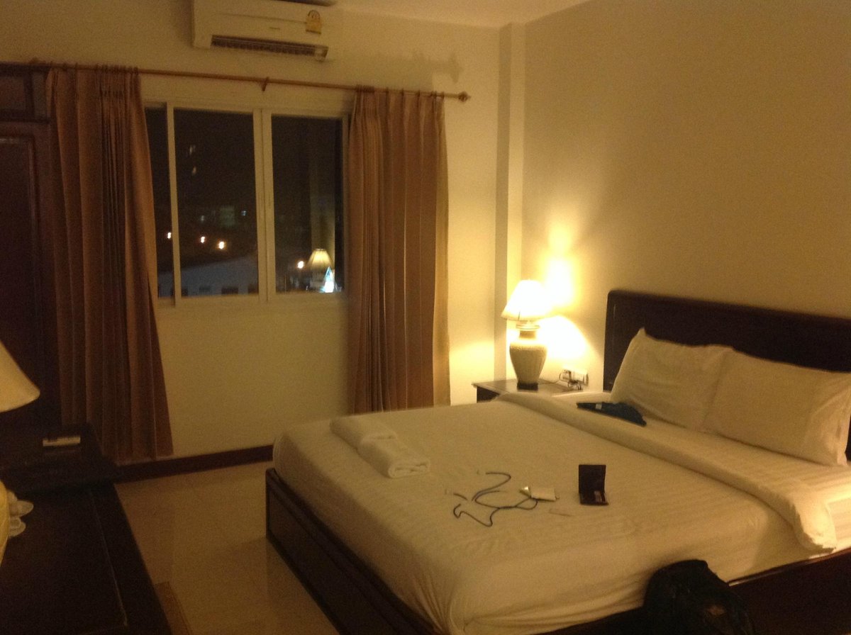 Lao Golden Hotel Rooms: Pictures & Reviews - Tripadvisor