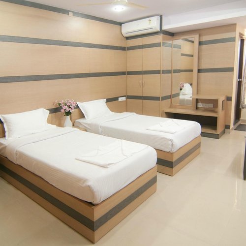 Oyo 8751 Hotel Shoba Inn New Delhi, India — book Hotel, 2024 Prices