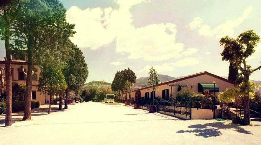 Parcheggio esterno