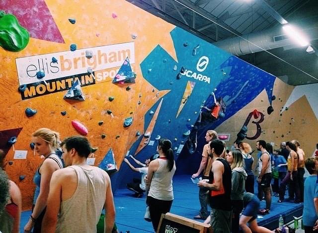 Scottish Bouldering #New Glasgow climbing wall: The Prop Store