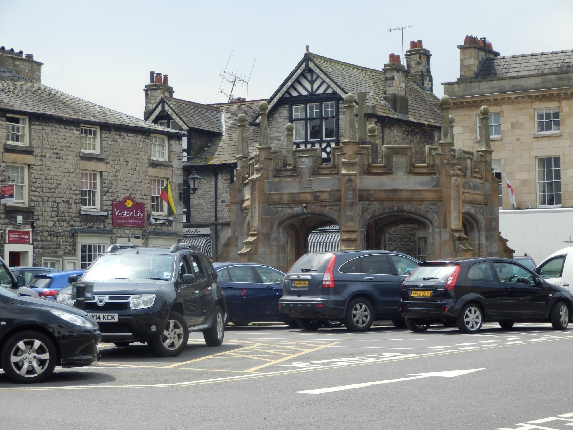 Town end garage kirkby deals lonsdale