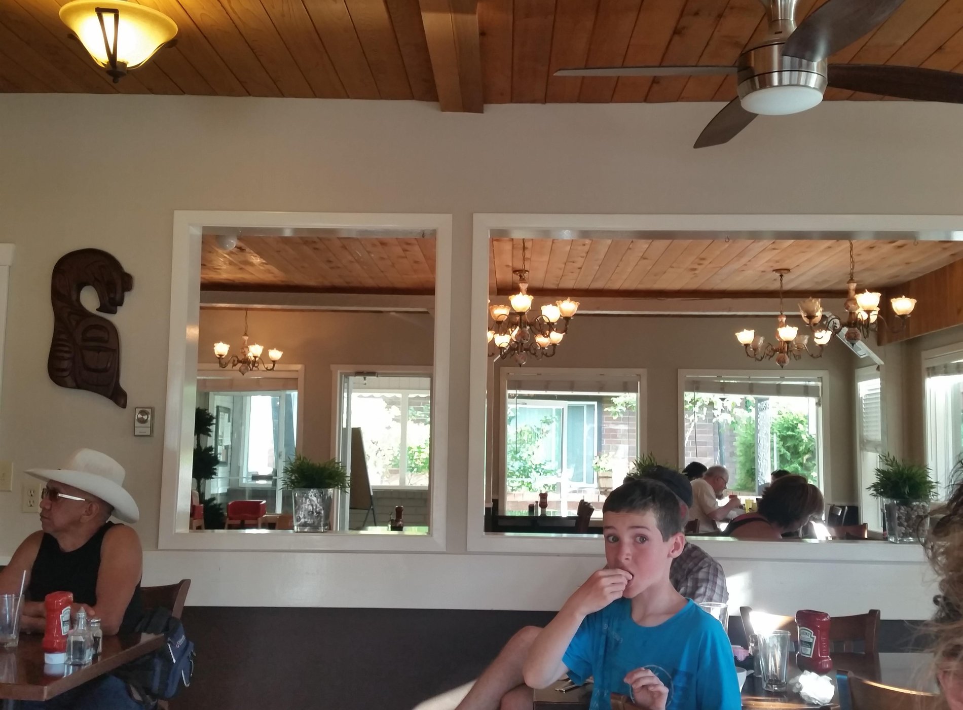 Bella Coola Valley Inn by null