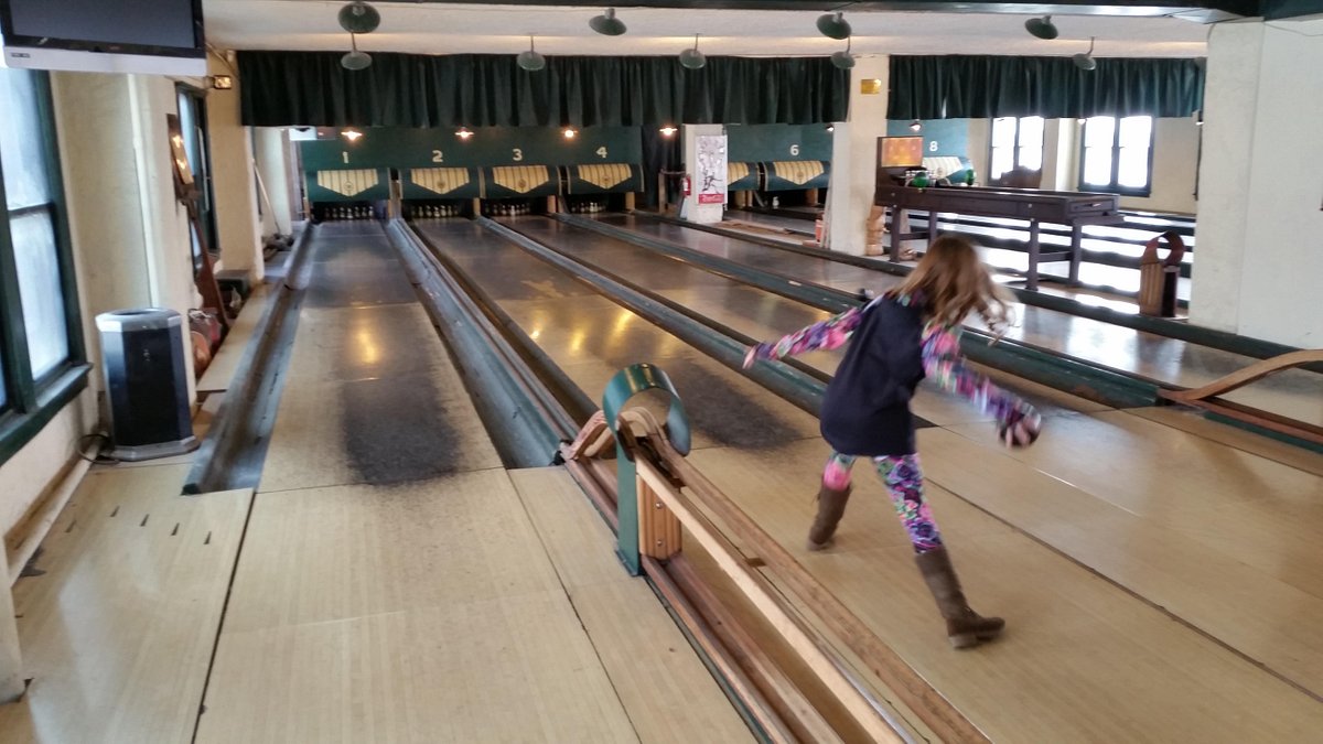Made it to Indy. Who knew they had Duck Pin Bowling out here