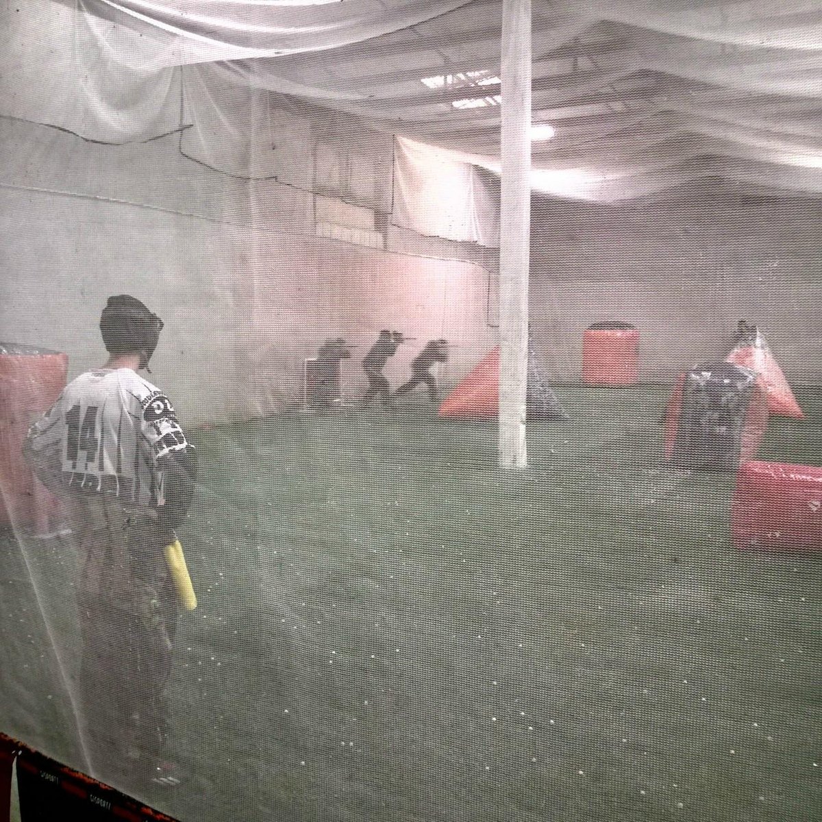 DoodleBug Sportz Indoor Paintball Arena (Everett) - Alles wat u moet ...