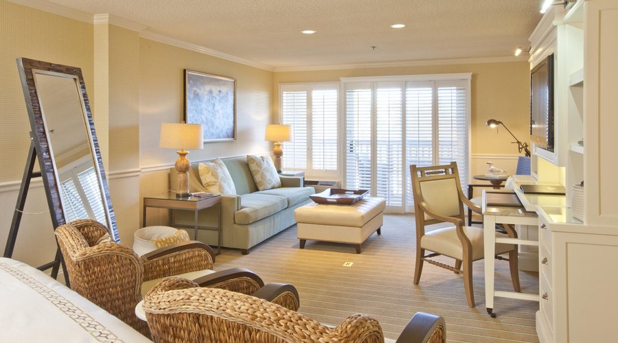 Mansion Guest Room