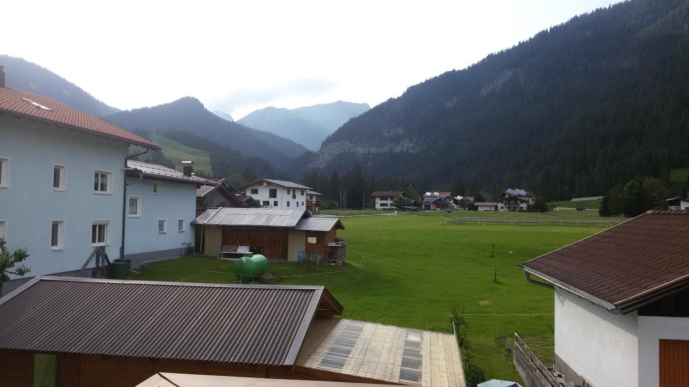 hotel kreuzeck weissenbach am lech