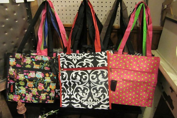 Thirty-One Pink Kitchen Tote Bags